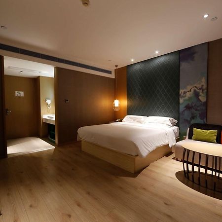 שיאמן Ibis Styles Xm Zhongshan Hotel מראה חיצוני תמונה